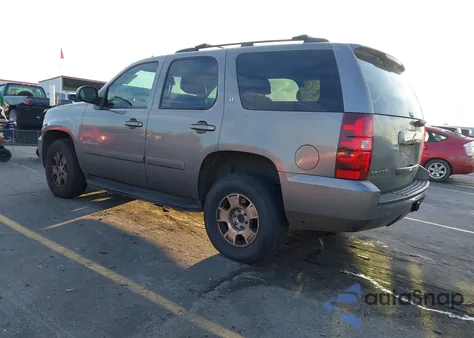 2008 Chevrolet Tahoe Lt z USA, uszkodzony, nr VIN 1GNFK13018R122516
